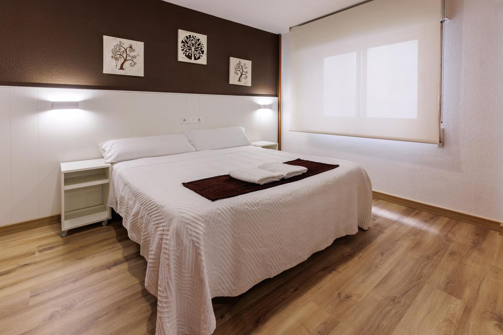 Hostal Gran Via Pinto Eksteriør bilde