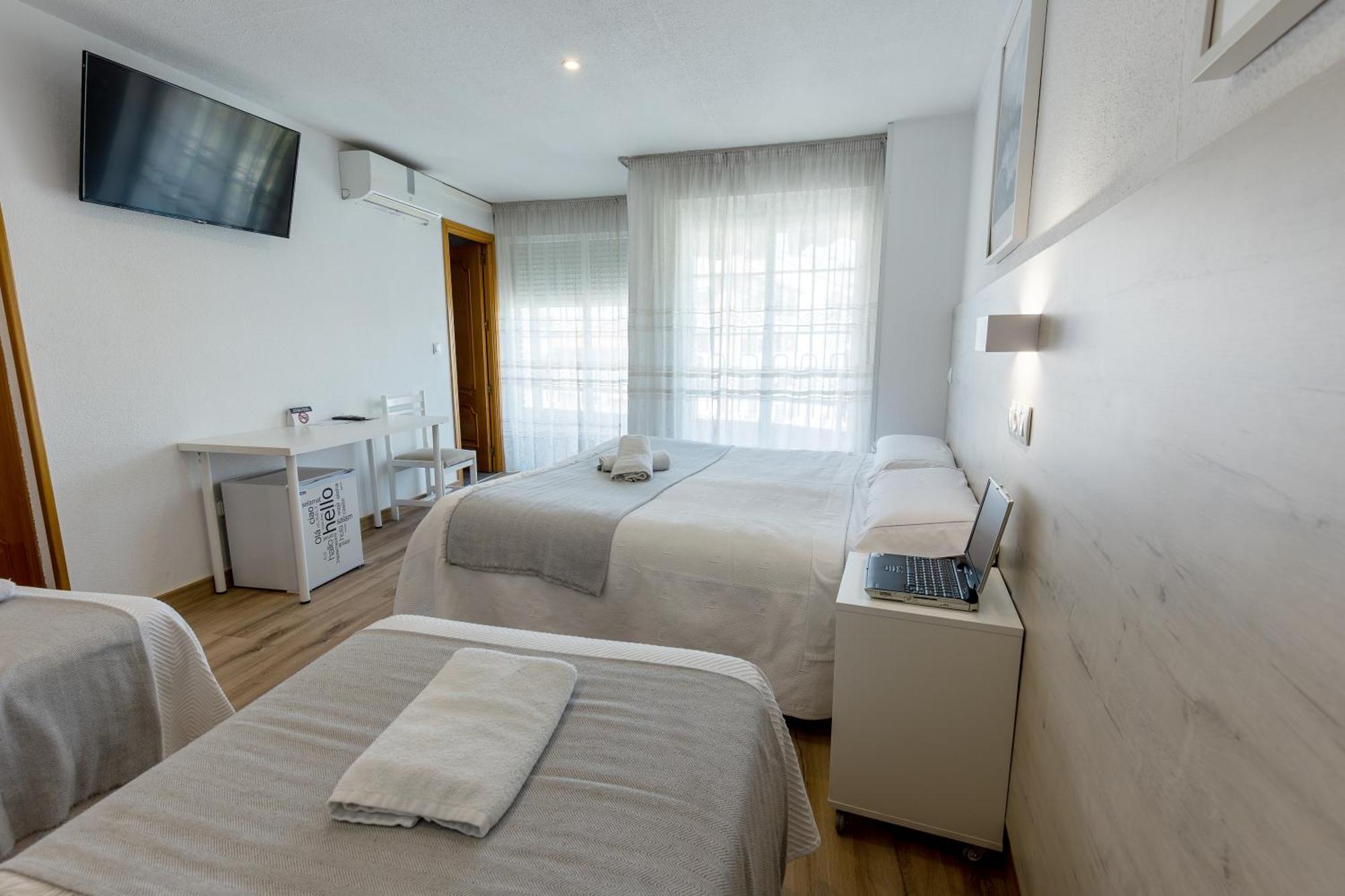 Hostal Gran Via Pinto Eksteriør bilde